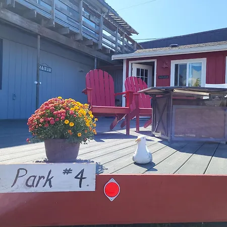 2Nd Floor Studio #4 With Ocean View And Covered Deck Blaine Exterior foto