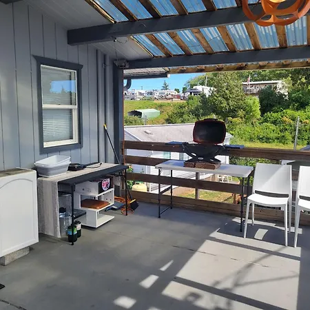2Nd Floor Studio #4 With Ocean View And Covered Deck Blaine Exterior foto