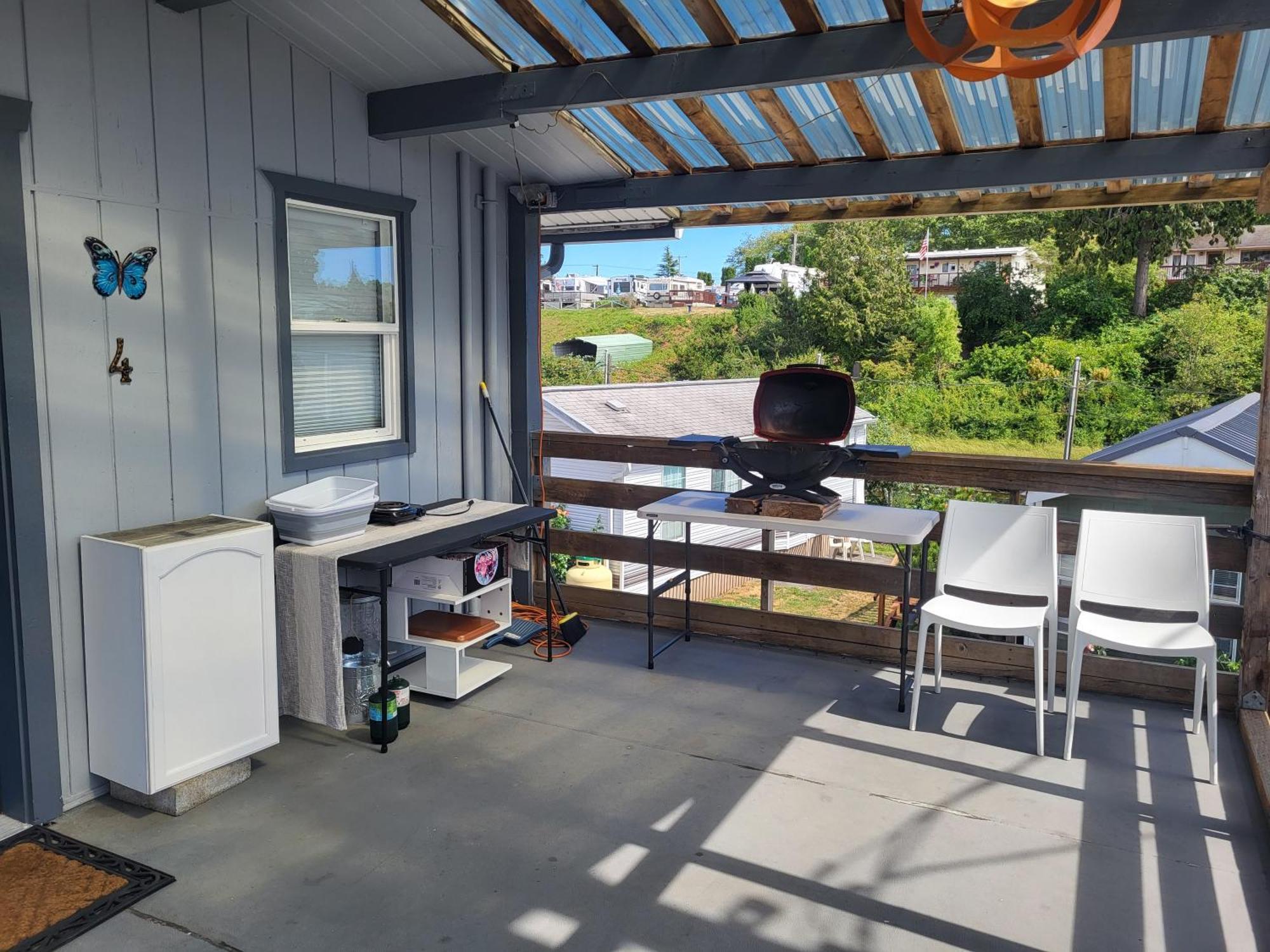 2nd Floor #4 With Ocean View And Covered Deck